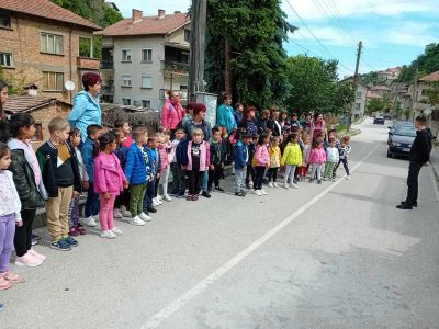 Посещение на туристически обекти в гр. Никопол - ДГ Щастливо Детство - Никопол